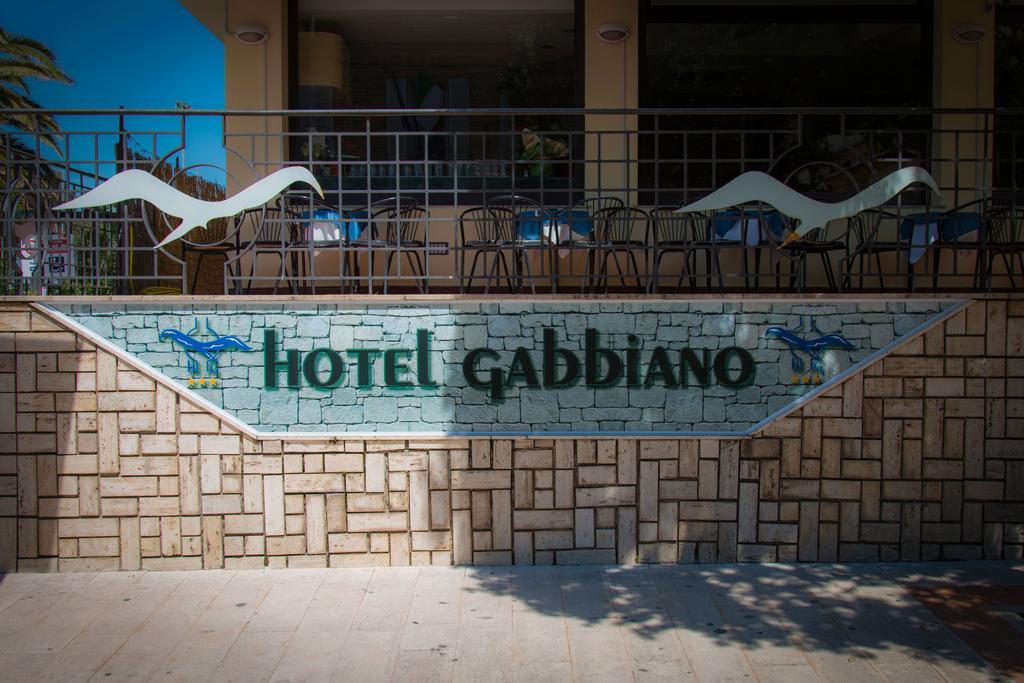 Hotel Gabbiano Porto San Giorgio Eksteriør billede